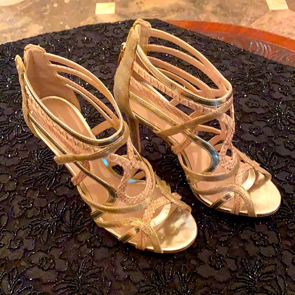 Coach “Lancaster Dust” Gold Heels 🔥 - Picture 2 of 8